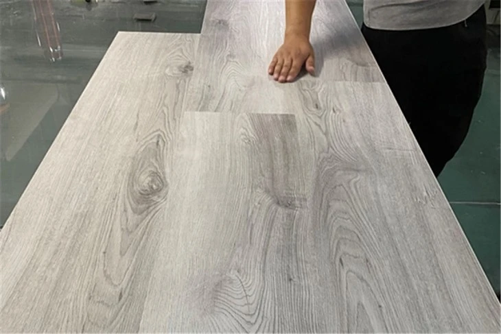 interlocking spc flooring